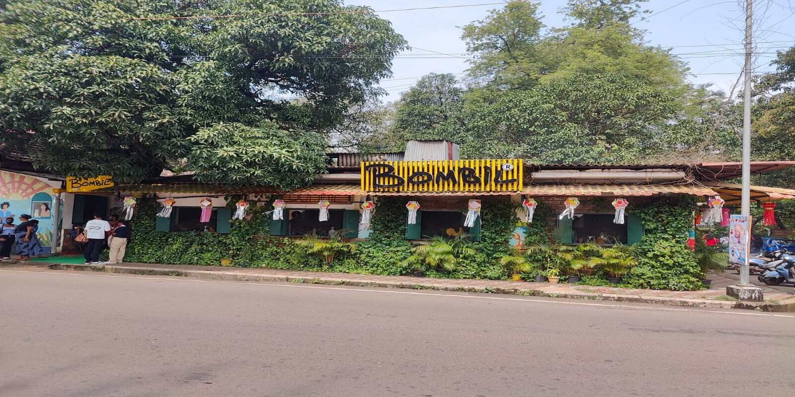 Bombil Restaurant